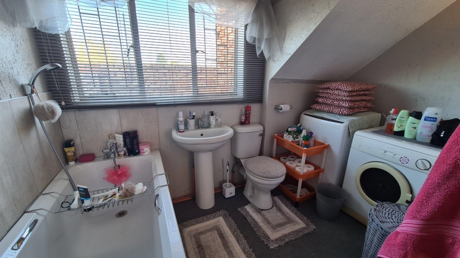 3 Bedroom Property for Sale in Baillie Park North West